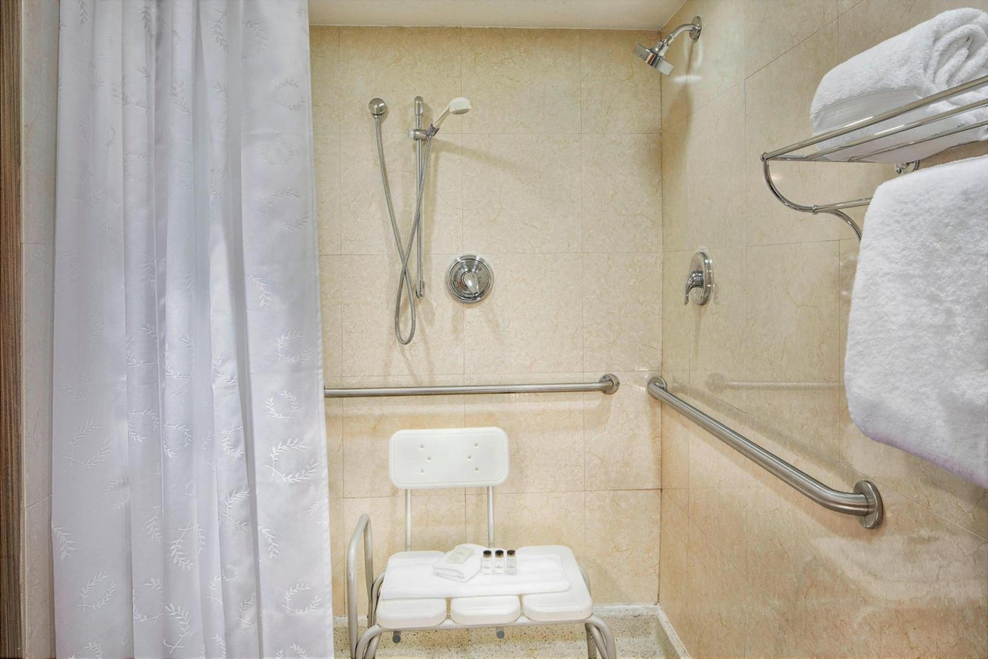 Sheraton 3* Philadelphia